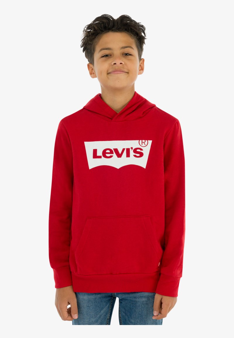 Felpa rossa con cappuccio e logo "Levi's" bianco sulla parte frontale, maniche lunghe, tasca anteriore e cappuccio regolabile. Tessuto morbido con polsini a costine.