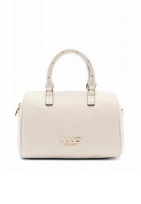 Sac à main en cuir blanc avec poignées arrondies, quincaillerie dorée, fermeture à glissière et un accent logo sur le devant. Texture lisse avec un minimum de détails.