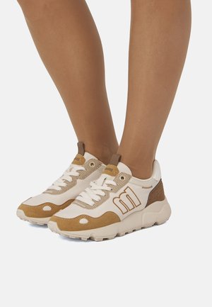 Sneakers basse - camel