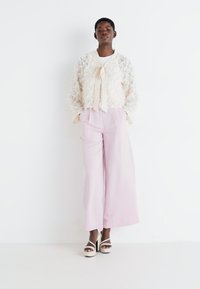 VILA VIFEATHER - Leichte Jacke - birch