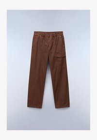 Δεν επιλέχθηκε, brown hickory