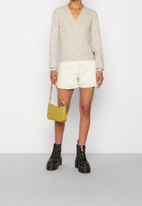 Vero Moda Kofta - off-white