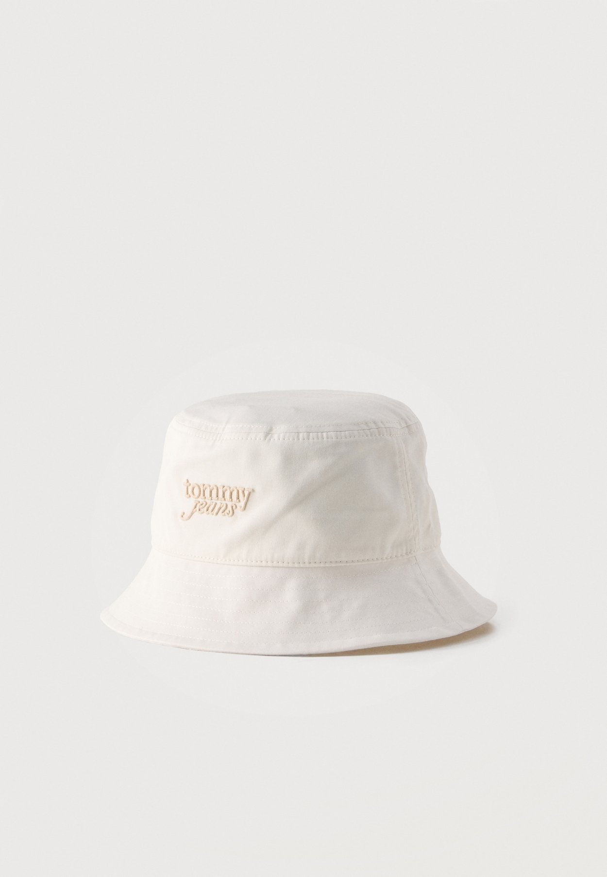 SCRIPT BUCKET HAT