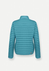 Leichte Steppjacke in Teal, mit horizontalem Steppmuster, Stehkragen und langen Ärmeln. Mit Logo-Akzent am Saum.