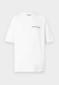 White short-sleeve T-shirt made of cotton, featuring a black text print "DON'T WASTE CULTURE" on the left chest area.