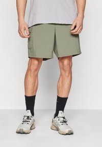 Columbia BAHAMA™ - Friluftsshorts - cypress