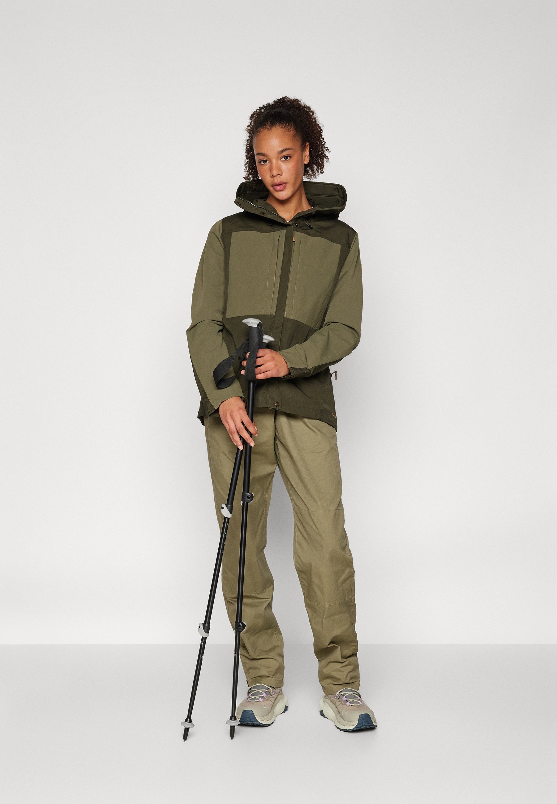 フェールラーベン　Green Woman's Jacket Olive Fjällräven KEB JACKET W - Outdoor jacket - deep forest/laurel