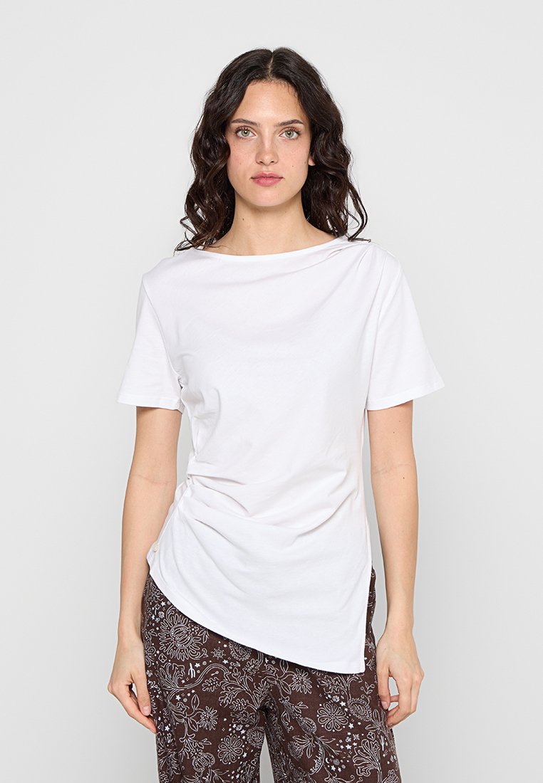 Camiseta básica