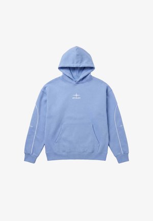 Sudadera con capucha azul claro con bolsillo frontal, ribete blanco en las mangas y logo blanco de PXP centrado en el pecho y las mangas.