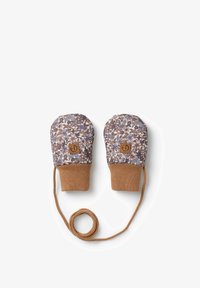 Ei valittu, blue garden