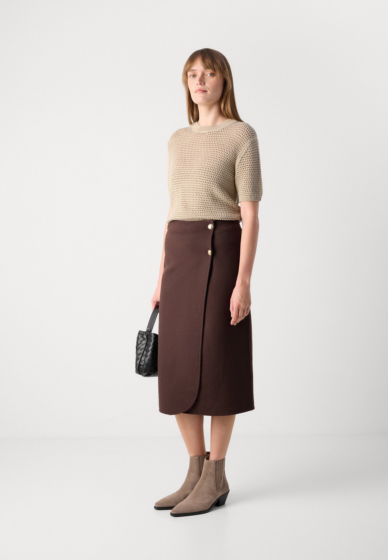 MIDI HANDSTITCHED WRAP SKIRT