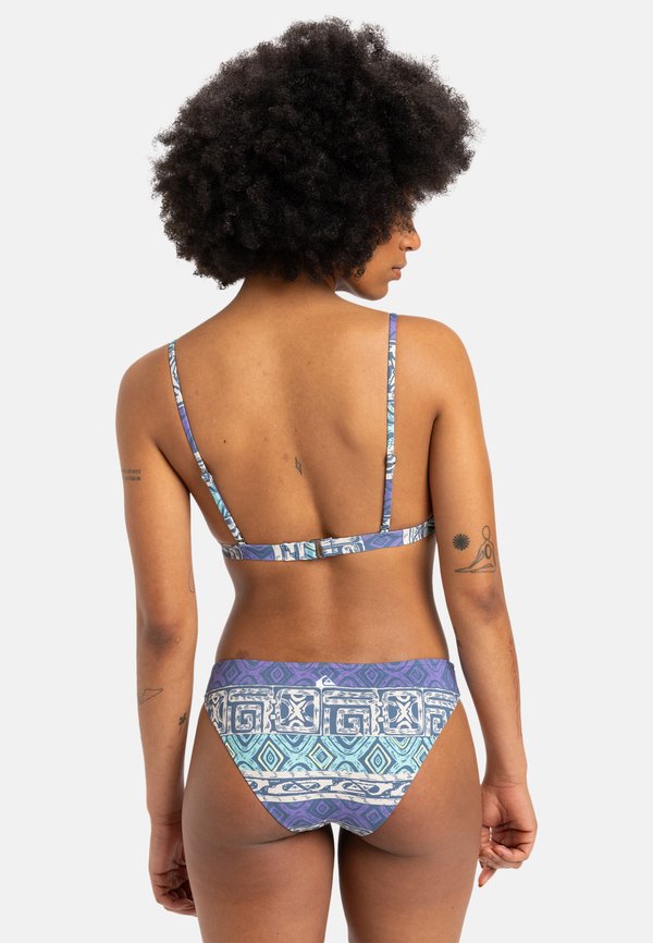 CHAMPION SOUND - MIT MITTLERER - Bikini top3