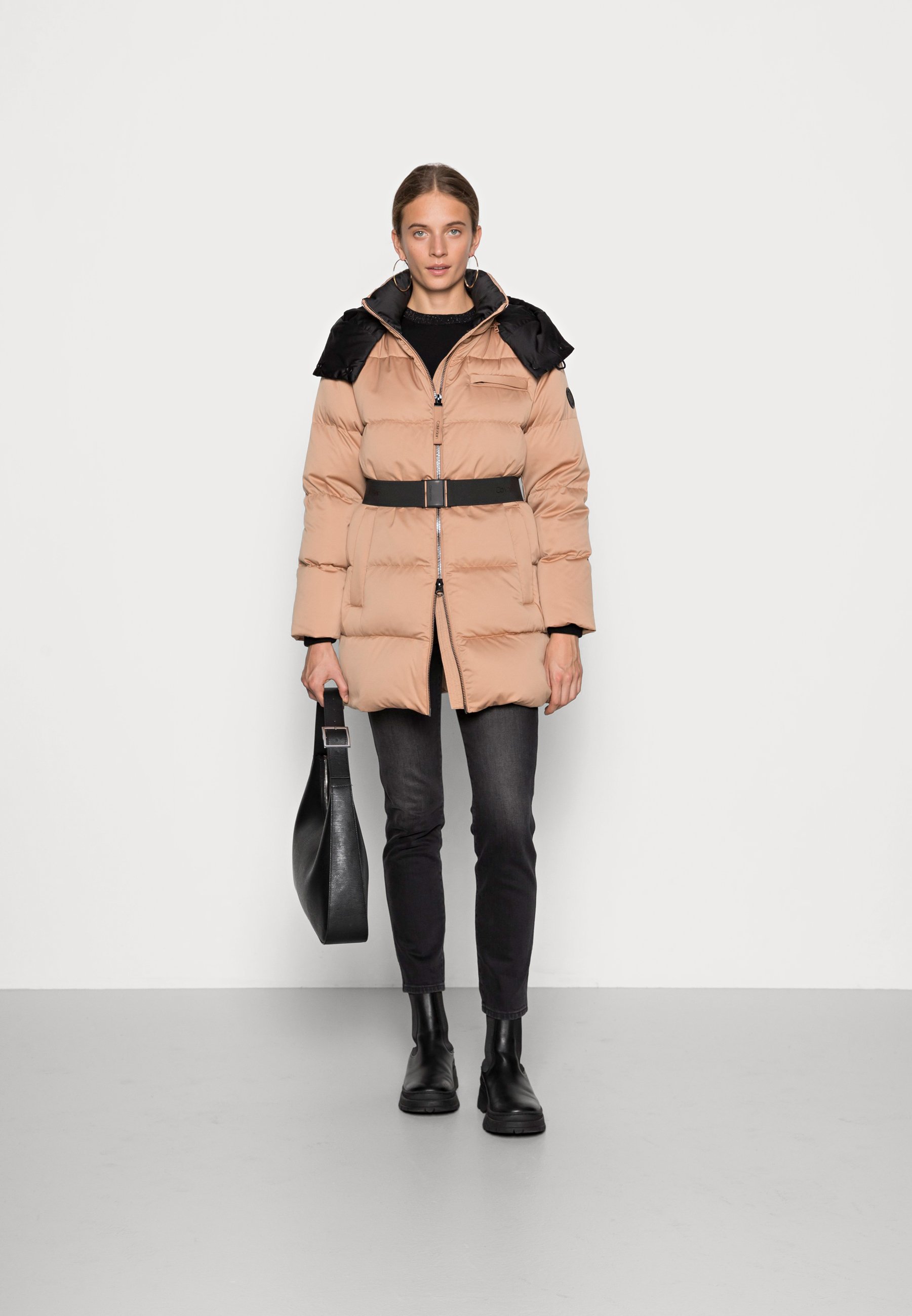 Calvin Klein ELEVATED SHINE BELTED COAT 