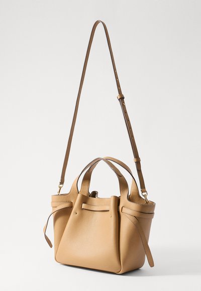 Tory Burch ROMY PEBBLED SATCHEL - Rokassoma - tiramisu