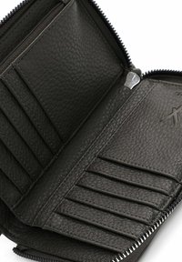 Black leather wallet interior with multiple card slots and a zipped pocket, featuring a textured surface and silver zipper hardware.