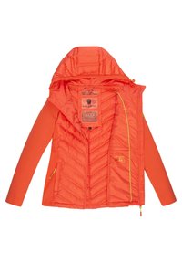 Orange puffjacka med dragkedja fram, avtagbar huva och kontrasterande gula dragkedjedetaljer; har ett mjukt, texturerat innerfoder.