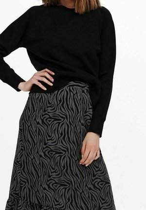 Sweater - black
