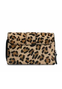 Geldbörse mit Leopardenmuster aus strukturiertem Kunstfell, ausgestattet mit einem schwarzen Reißverschluss, einer Klappe und mehreren Fächern zur Organisation.