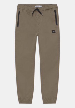 NKMROMEO - Pantalones - overland trek
