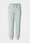 W Z.N.E. PT - Παντελόνι φόρμας - sage