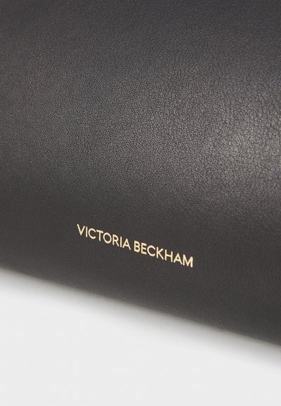Victoria Beckham TOTE - Shopping bags - black
