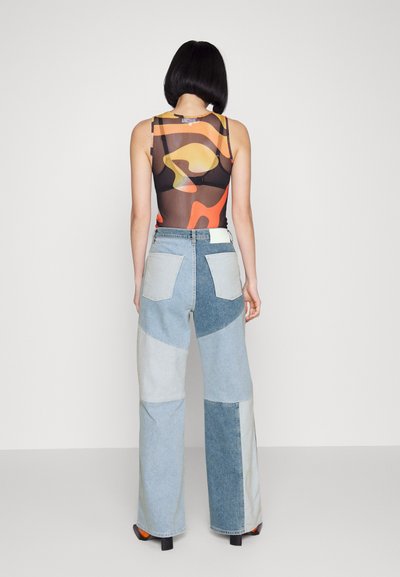 DL1961 ZOIE WIDE VINTAGE - Flared Jeans - light-blue denim