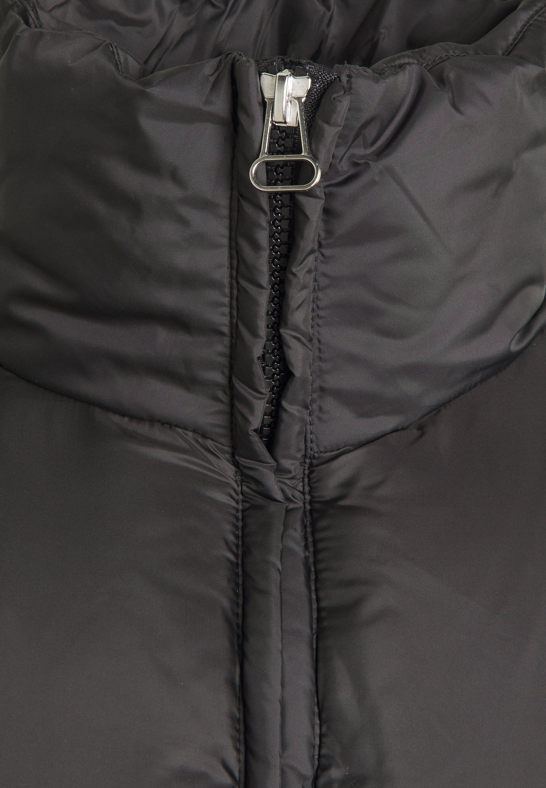 Weekday HEDDA PUFFER JACKET Vinterjacka black Zalando.se Weekday HEDDA PUFFER JACKET Vinterjacka black Zalando.se