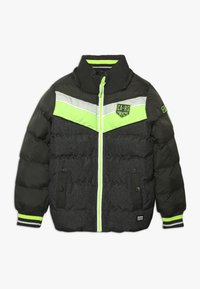 Svart och grå puffjacka med hög krage, neongröna detaljer, vita ränder, dragkedja framtill och ribbade manschetter. Har logotyp vid bröstet.