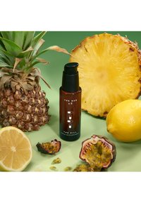 The Nue Co. THE PILL HYDRATING SKIN SERUM - Serum