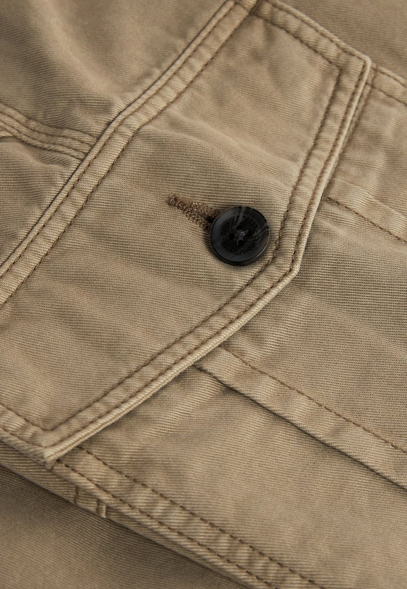 Herren Chino Shorts | Next LAUNDERED Shorts sand/ocker - OK32157 Herren Chino Shorts | Next LAUNDERED Shorts sand/ocker - OK32157