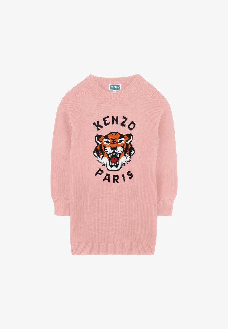 Pull en tricot rose avec un graphique de tigre et le texte "KENZO PARIS" en dessous. Manches longues et col rond. Texture douce.