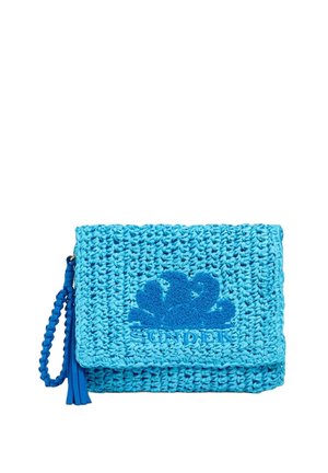 Borsa clutch blu intrecciata con cinturino intrecciato da polso e design astratto a onde impresso sulla patta frontale.