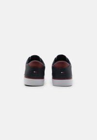 Tommy Hilfiger Sneakersy niskie