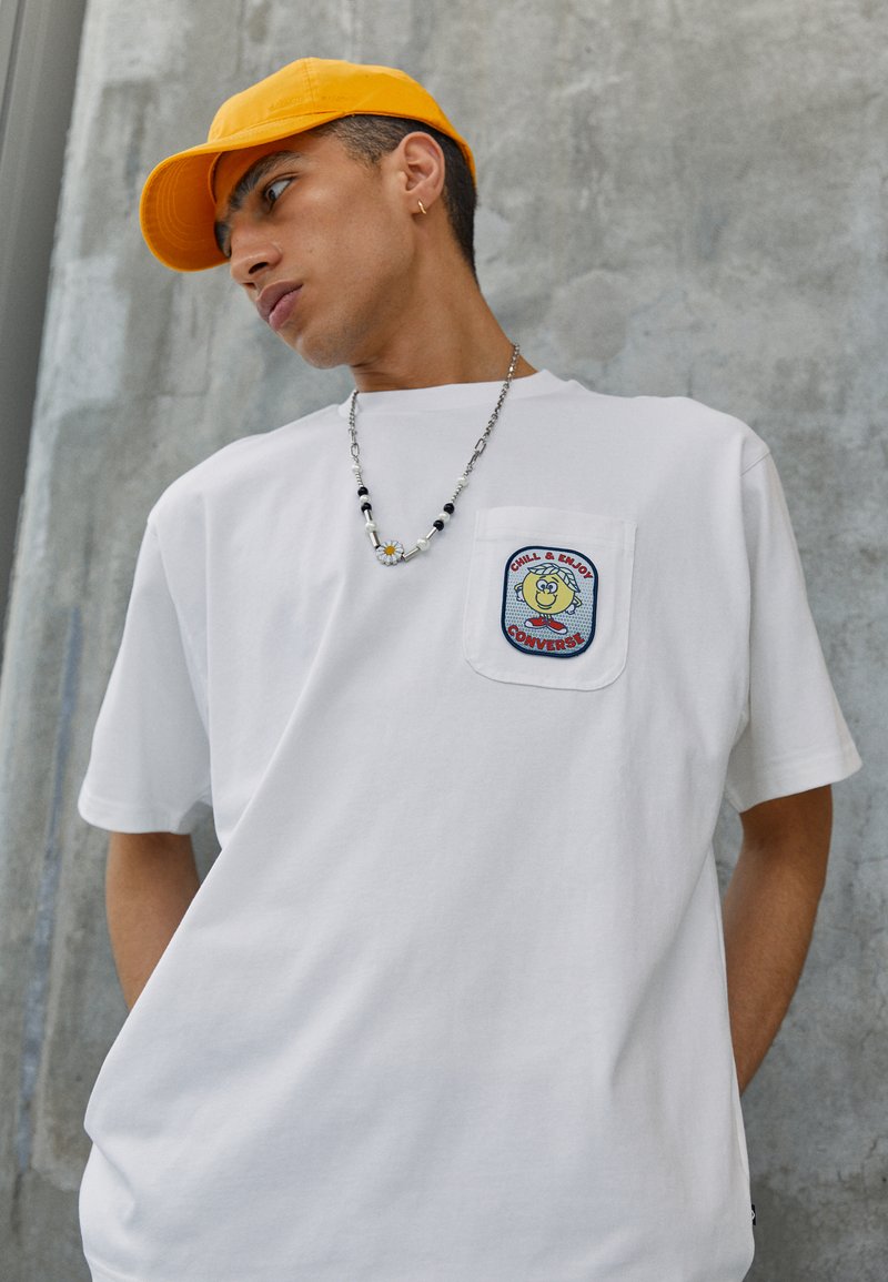 Converse FRUIT PATCH POCKET Tshirt print white/wit Zalando.nl
