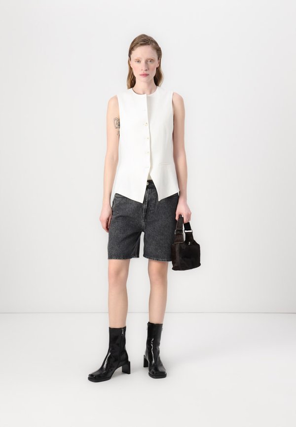 SARUMA - Waistcoat - egret4