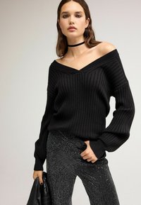 Next V-NECK  - Svetr - black