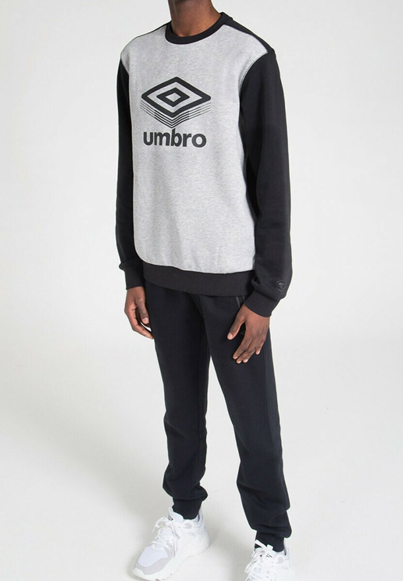 Umbro Pantalon de Jogging Active Style Skinny Homme Noir