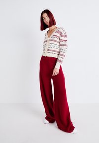 GAP CASHSOFT SHAKER - Pantalon classique - sled