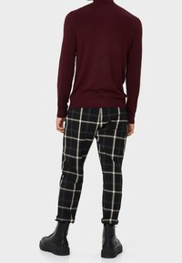 Bershka Svetr - bordeaux