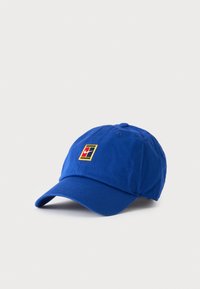 Unselected, blue