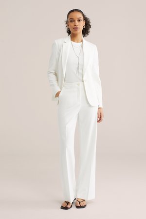 WE Fashion Bleiser - white
