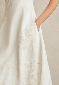 Reiss REGULAR FIT-ELISE FLORAL EMBROIDERED MIDI  - Denní šaty - ivory