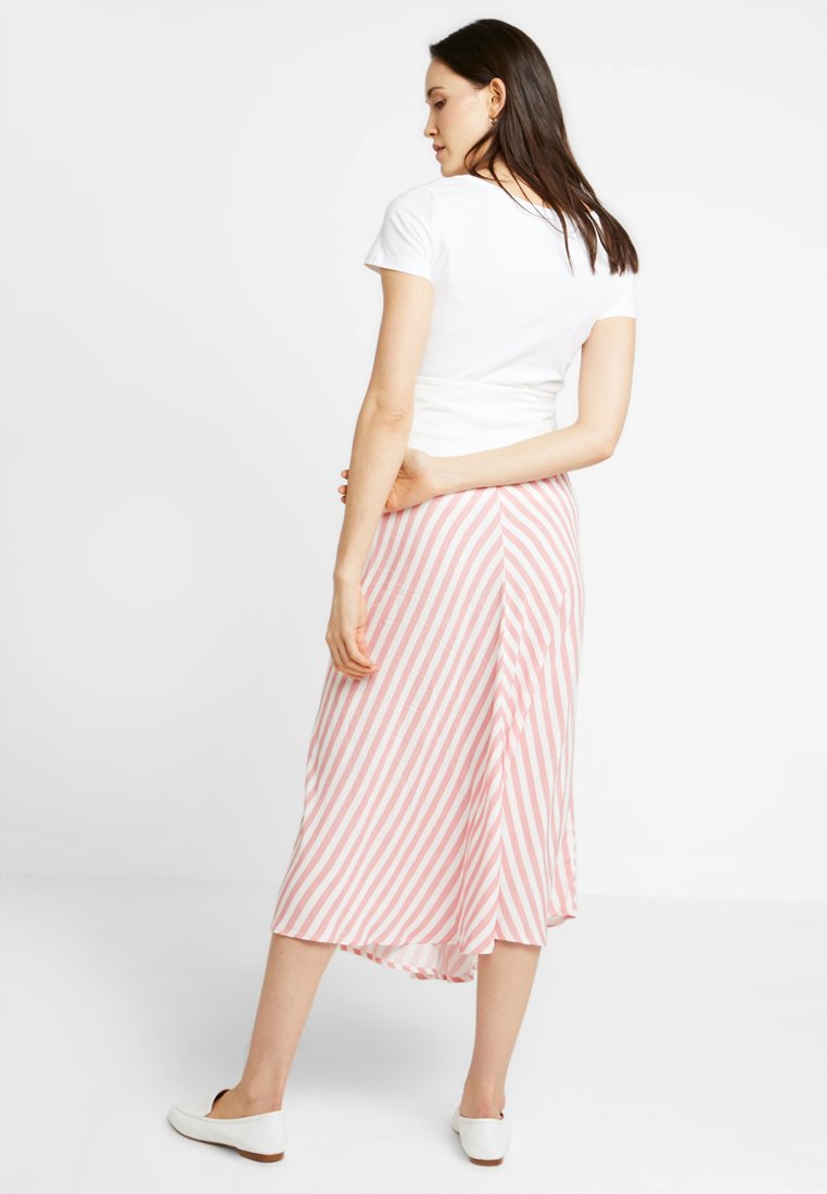 Gebe SKIRT BREEZE Maxiskjørt whitered Zalando.no Gebe SKIRT BREEZE - Maxiskjørt - white/red