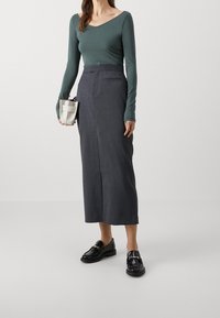 Max Mara Leisure Langarmshirt - dark green
