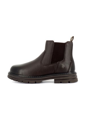 Botte Chelsea en cuir marron foncé avec une semelle épaisse, un panneau latéral élastique et une languette à l'arrière, montrée de côté sur fond blanc.