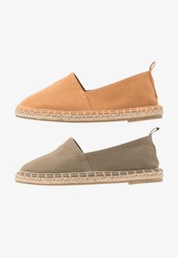 Selecionado, cognac/khaki