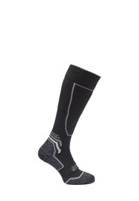 Calza nera al ginocchio con texture a costine e accenti grigi. Presenta un tallone e una punta rinforzati, con righe orizzontali vicino alla caviglia.