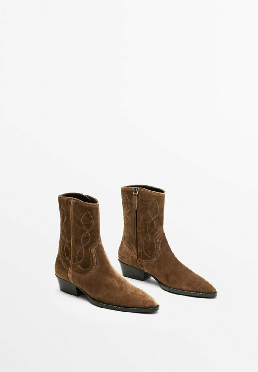 Massimo Dutti Cowboy/biker ankle boot 