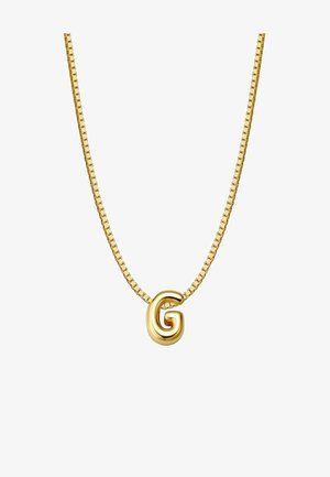 Zlatna lančić ogrlica s ravnim, kvadratnim vezanjem. Sadrži oblikovani zlatni pendant u obliku "G", s glatkom površinom i reflektirajućim finishem.