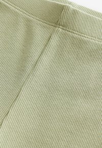 Next FLARE - Broek - green